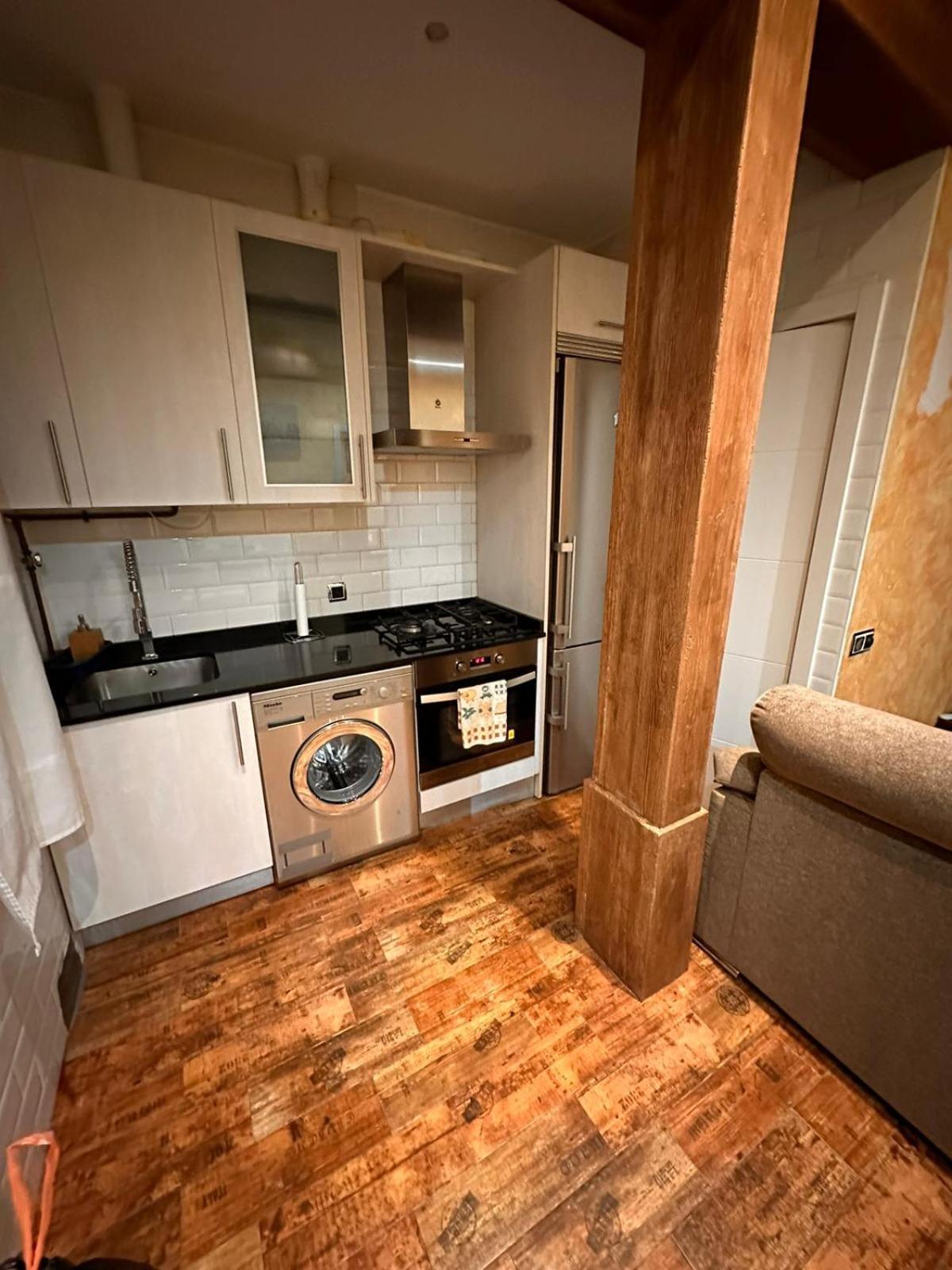Casa Centrica, En Barrio Bohemio Lägenhet Madrid Exteriör bild